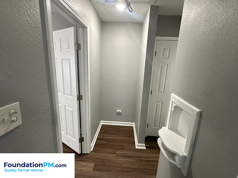 1409 Semmes St — Photo 10