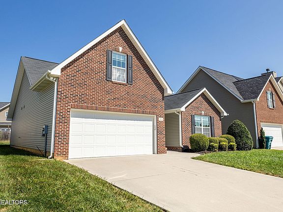 5th image of 7311 Lucky Clover Ln