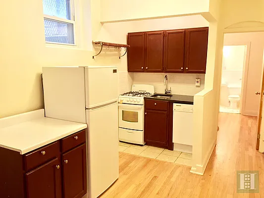 Rented by Halstead Real Estate | media 24