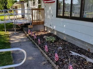 1410 9th St, Clarkfield, MN 56223