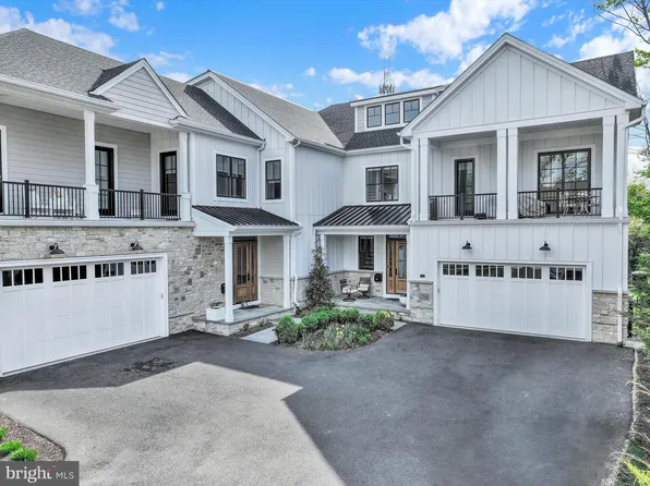 171 N Main St Unit 2, New Hope, PA 18938