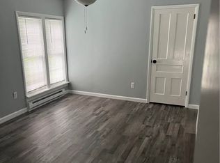 306 S Main St, Yale, MI 48097