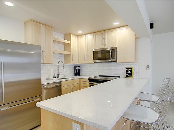 2nd image of 2255 Storm Meadows Dr Building 417-400