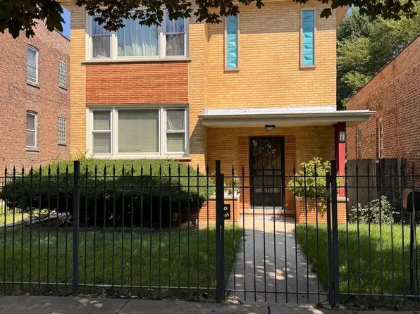 706 E 106th St #1, Chicago, IL 60628