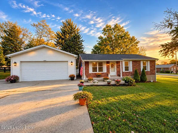 422 Vernon St, Eminence, KY 40019