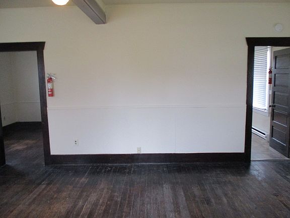 5th image of 6035 S Lawrence St