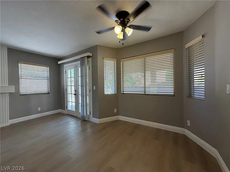 3045 Marsh Ct — Photo 11