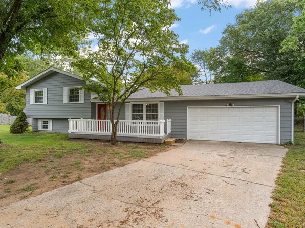 10307 N 477 E, Demotte, IN 46310