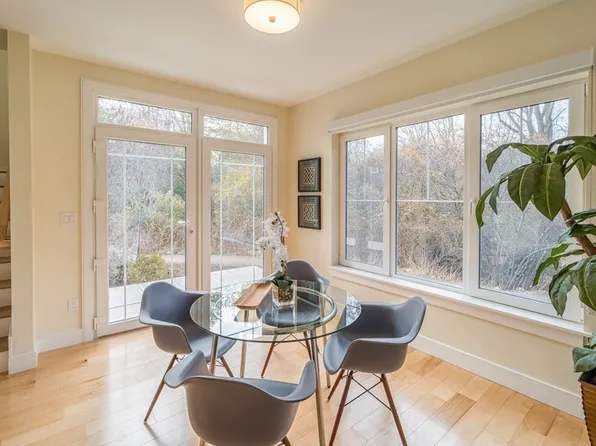 22 W Main St #22, Mattapan, MA 02126