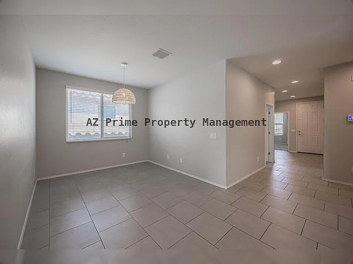 2841 W Apollo Rd — Photo 10