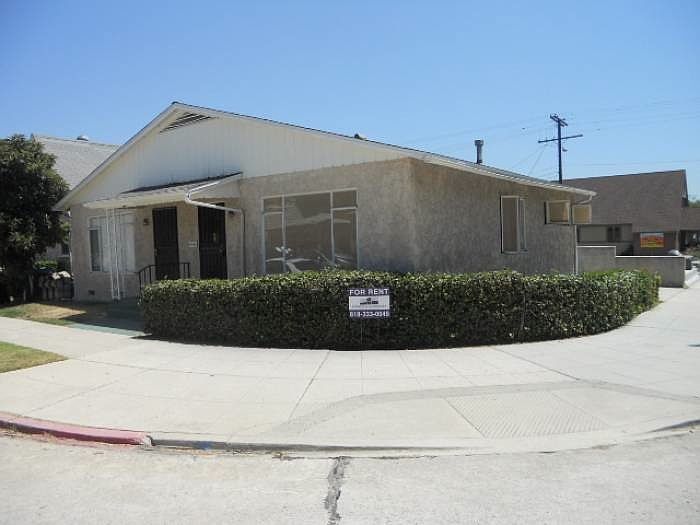 1st image of 3044 Sagamore Way