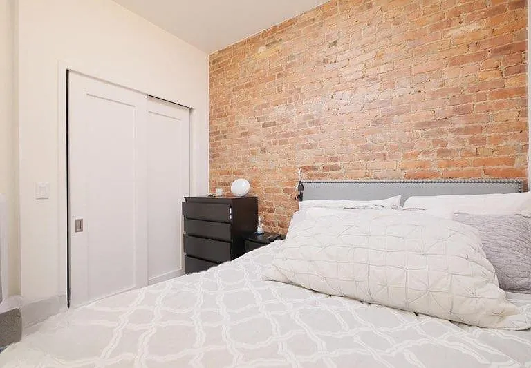 219 7th Ave #4F — Photo 8