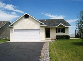 714 Ochotto Lake Dr, Avon, MN 56310