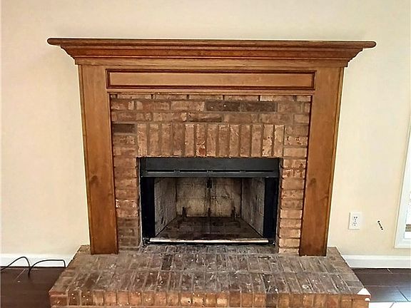 3rd image of 1156 Overwood Ct