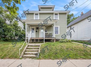 218 Page St NE #2, Grand Rapids, MI 49505