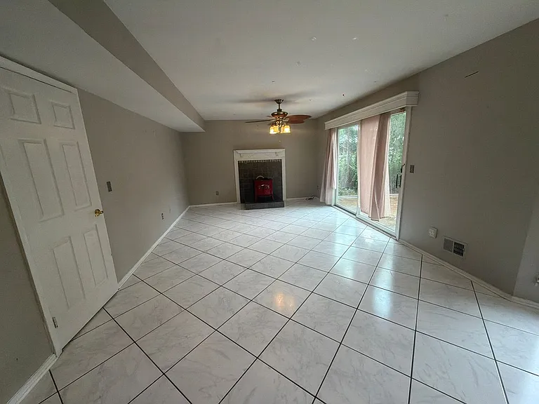 8 Lindner Ln — Photo 26