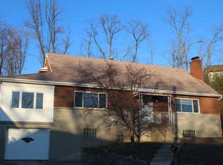 15 Woodlawn Ter, Newport, KY 41071