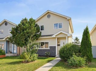4125 38th St NW, Edmonton, AB T6L5E5