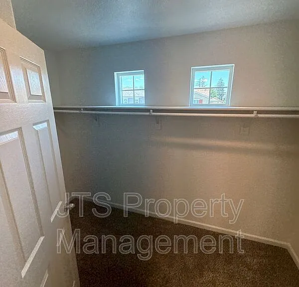 451 Ashwick Loop — Photo 15