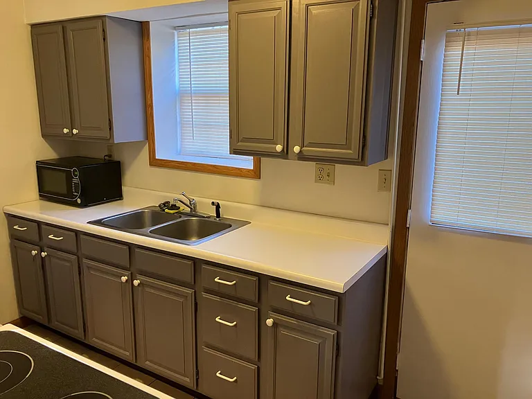 6306 Fairfield Rd — Photo 3