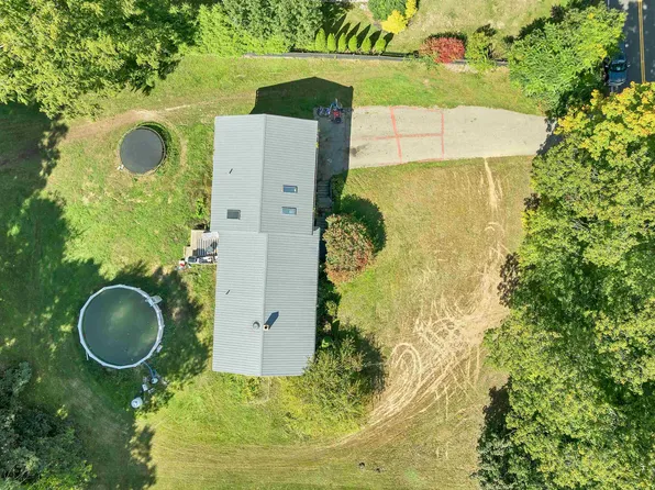 1795 State Road, Eliot, ME 03903