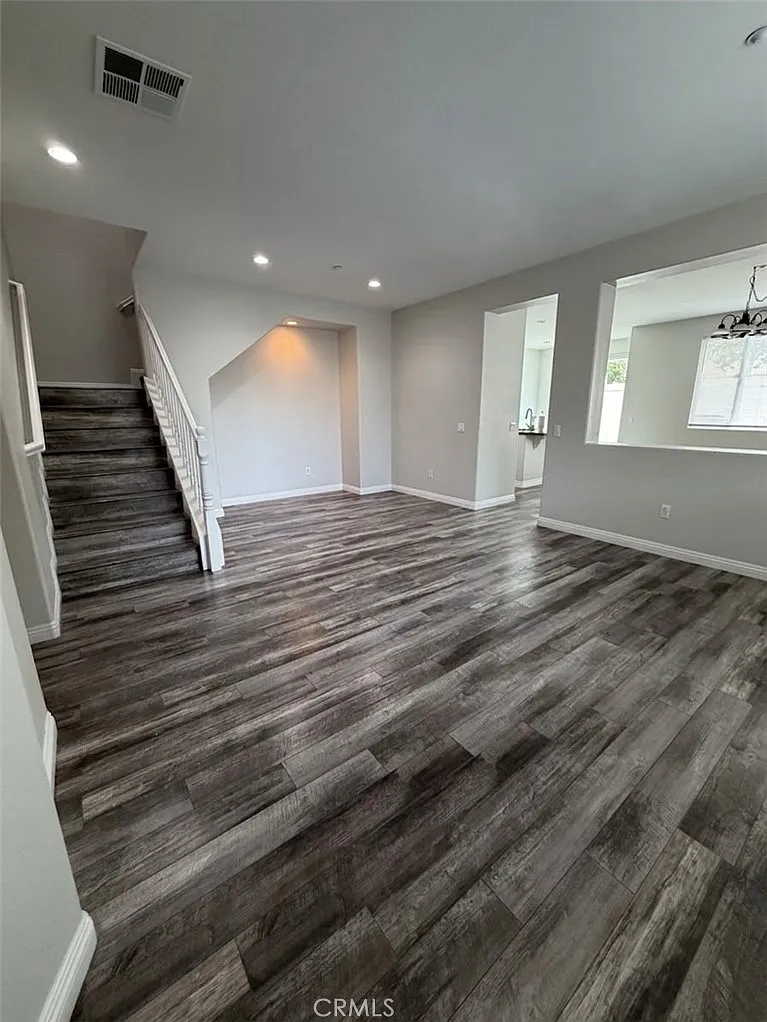 3 bed, 2.5 bath, 1781 sqft, $2,800 — Photo 3