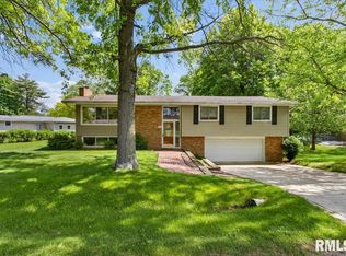 1518 Division St, Metamora, IL 61548