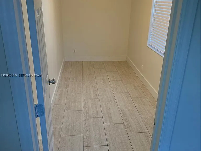 1844 Adams St #N — Photo 16