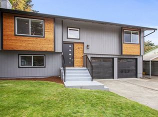 809 NE 199th Ave, Portland, OR 97230