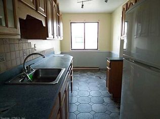 9 Pine Ct, Cromwell, CT 06416