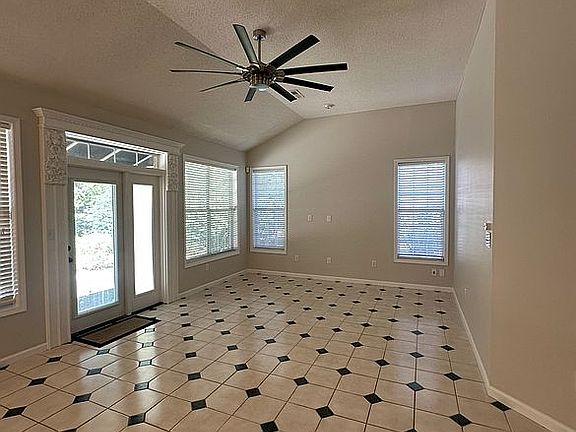 5th image of 2954 Midiron Ct