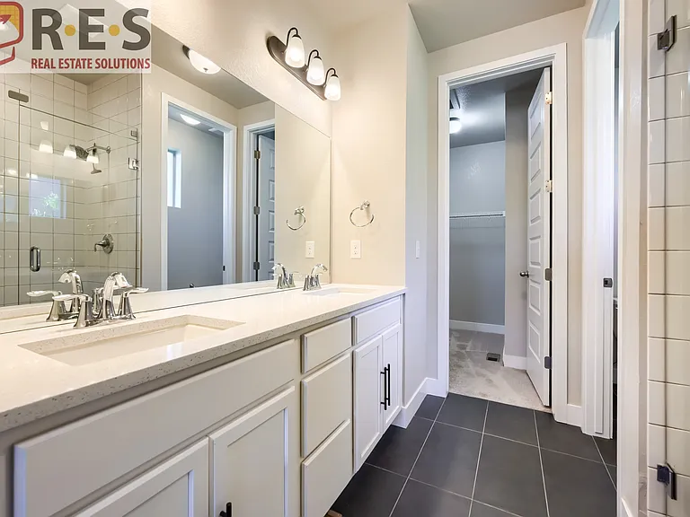 6833 Decatur St — Photo 7