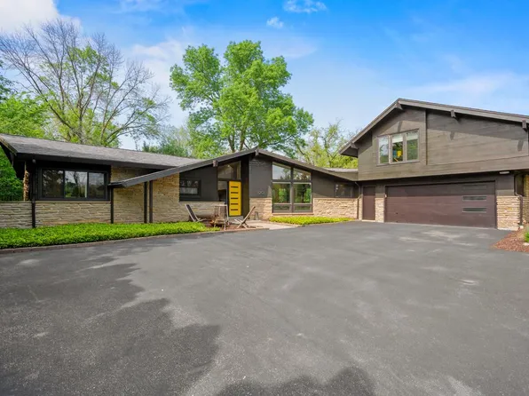 1120 East Brown Deer ROAD, Bayside, WI 53217
