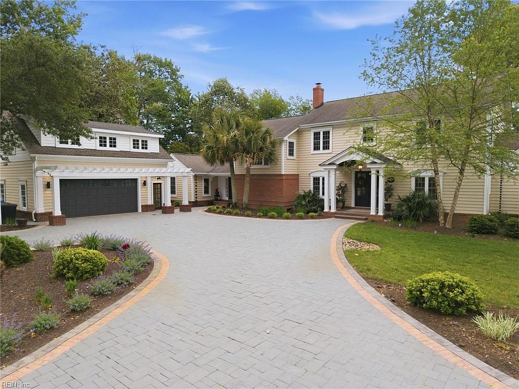 502 W Holly Rd