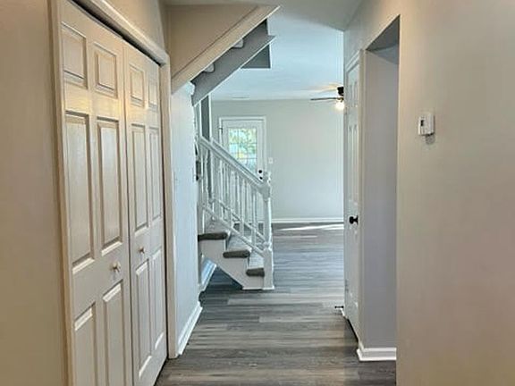 3rd image of 1716 Alvena Ln