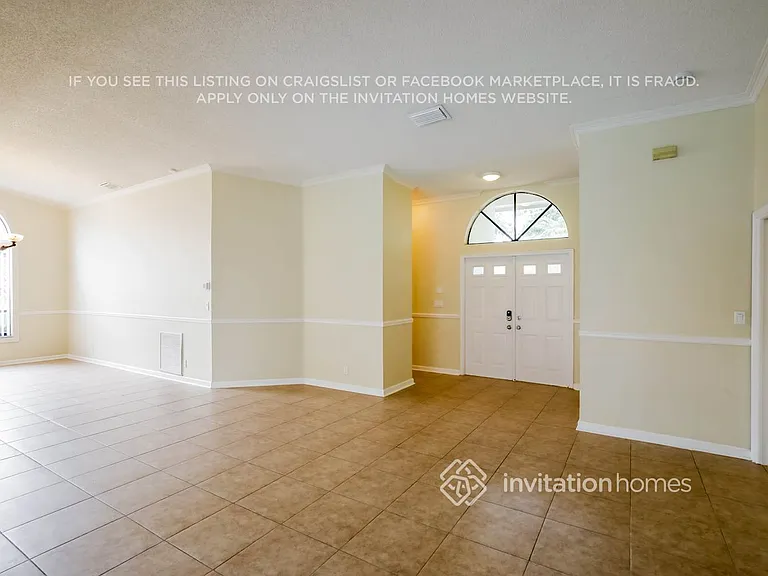 5166 NW 99th Way — Photo 3