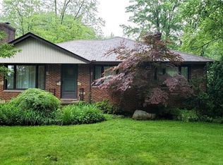 27352 Sprague Rd, Olmsted Township, OH 44138