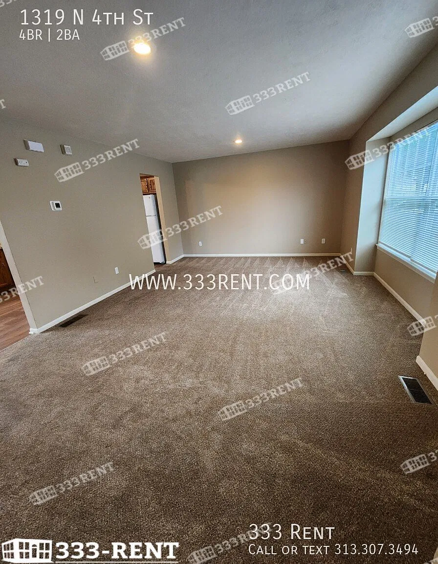 4 bed, 1275 sqft, $1,995 — Photo 2