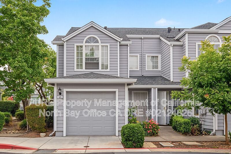 1st image of 520 Laurel Grove Cir