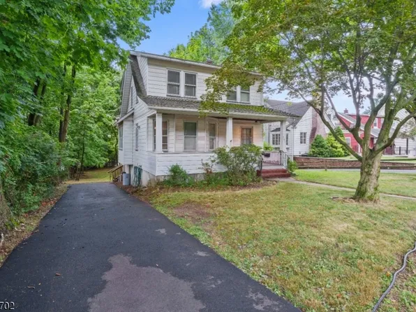 543 Valley Rd, Clifton City, NJ 07013