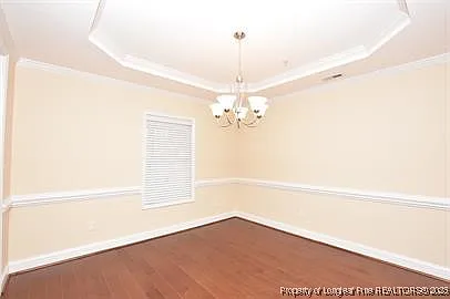 3 bed, 2.5 bath, 1939 sqft, $1,695 — Photo 2