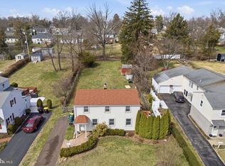 310 Greenwood Rd, Lansdale, PA 19446