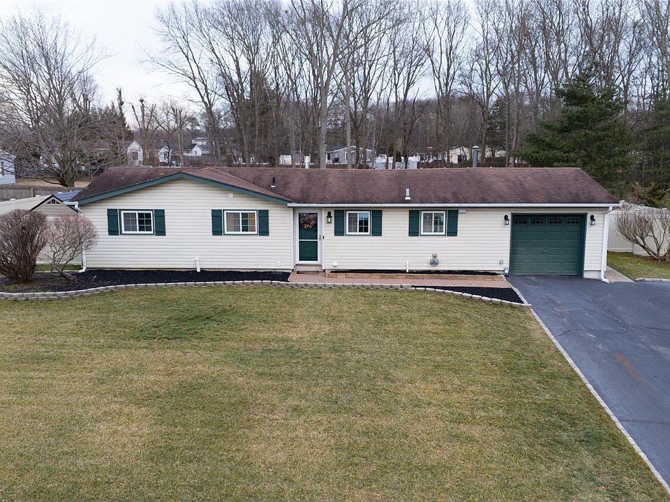 1st image of 167 8th Avenue