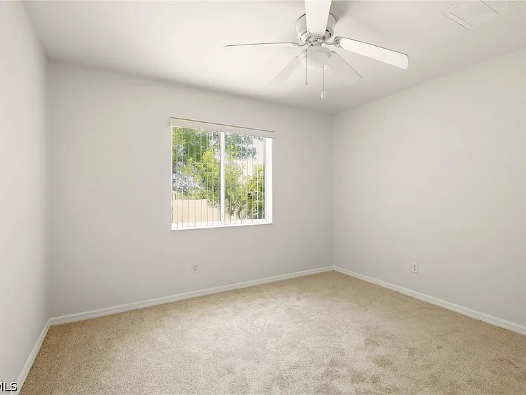 2600 SW 1st St — Photo 19