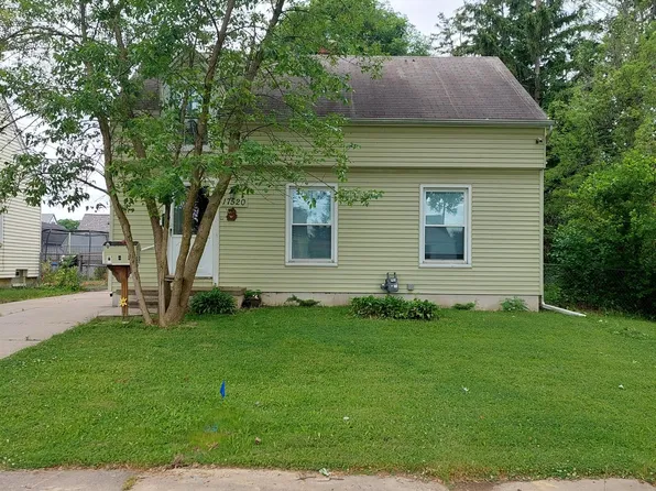 17520 Matthews St, Riverview, MI 48193