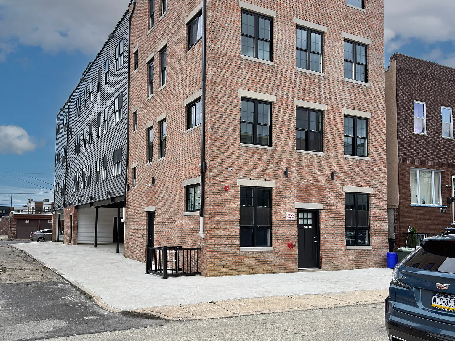 2809 S Warnock St — Photo 1