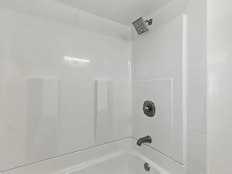 412 W Tregallas Rd #412 — Photo 19