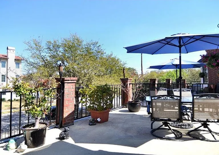 4405 Bowser Ave #205 — Photo 3