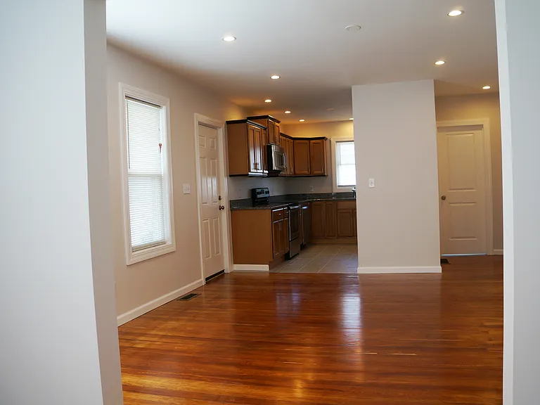 22 Bradley St #22 — Photo 2