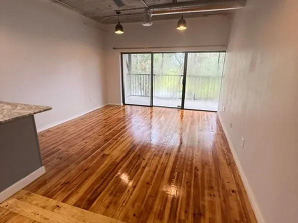 2201 Boundary St APT 213, Beaufort, SC 29902